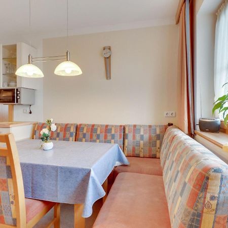 Quaint Apartment In Hainzenberg Near Horbergbahn Εξωτερικό φωτογραφία