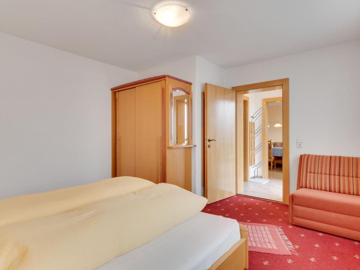 Quaint Apartment In Hainzenberg Near Horbergbahn Εξωτερικό φωτογραφία