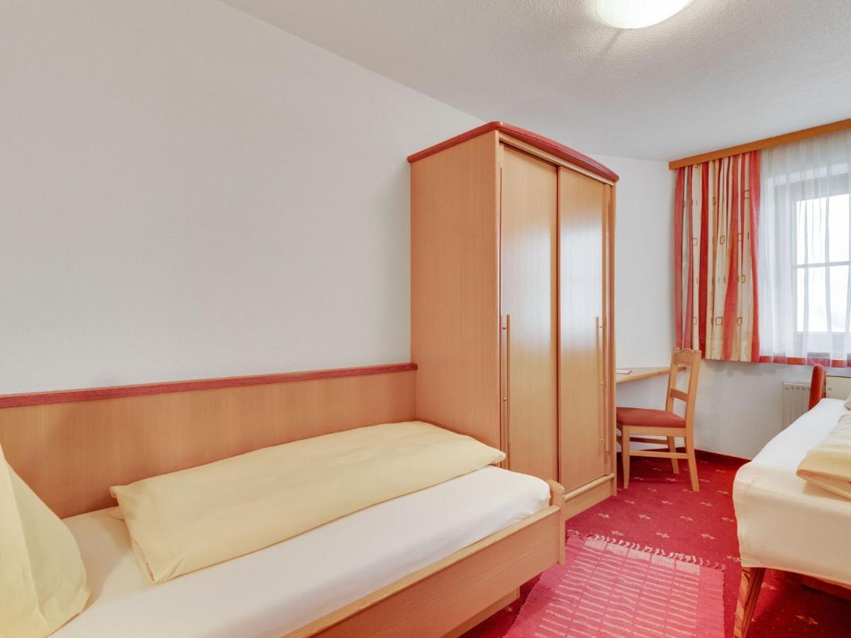 Quaint Apartment In Hainzenberg Near Horbergbahn Εξωτερικό φωτογραφία