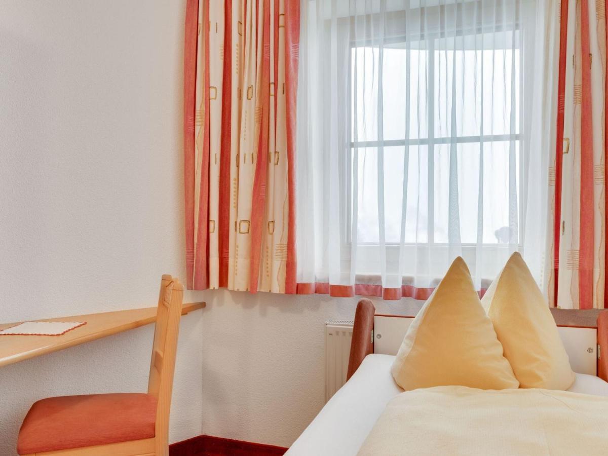 Quaint Apartment In Hainzenberg Near Horbergbahn Εξωτερικό φωτογραφία