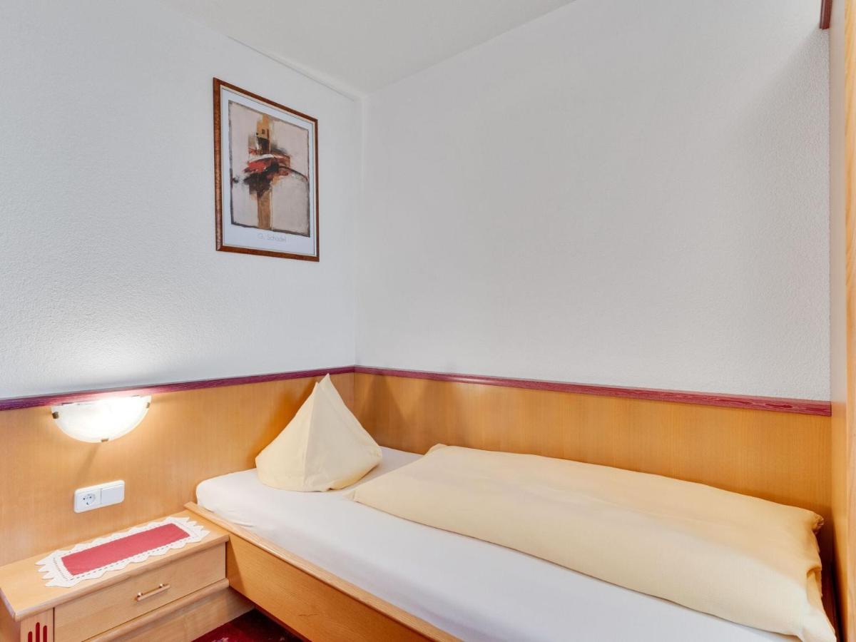Quaint Apartment In Hainzenberg Near Horbergbahn Εξωτερικό φωτογραφία