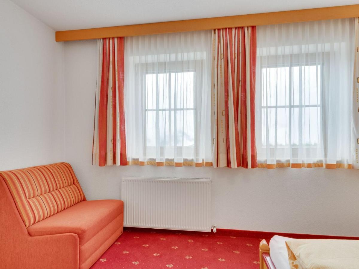 Quaint Apartment In Hainzenberg Near Horbergbahn Εξωτερικό φωτογραφία