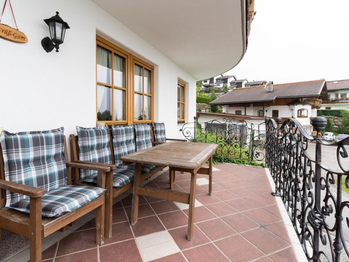 Quaint Apartment In Hainzenberg Near Horbergbahn Εξωτερικό φωτογραφία